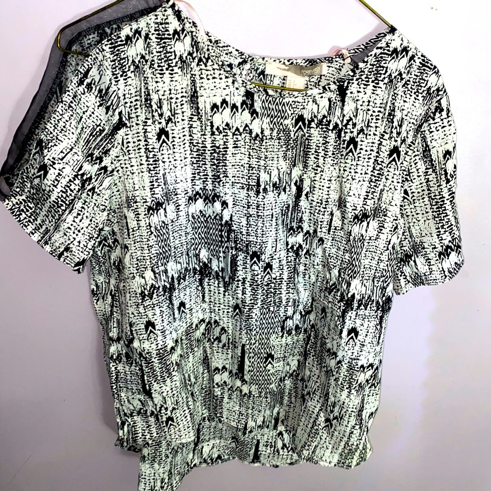 Forever 21 mesh contemporary top size small